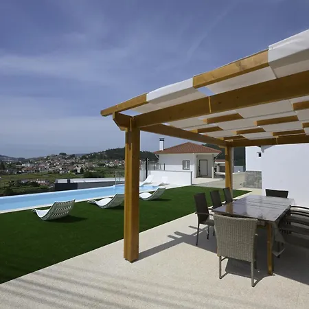 Quinta Da Bouca - Casa Cangas * Вали-ди-Камбра